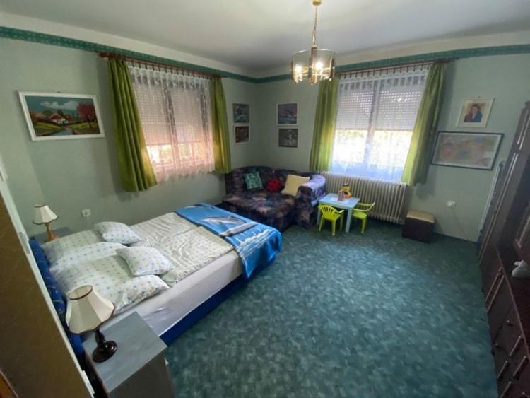 Sziszi Nyaralohaz Appartement Balatonszarszo Buitenkant foto