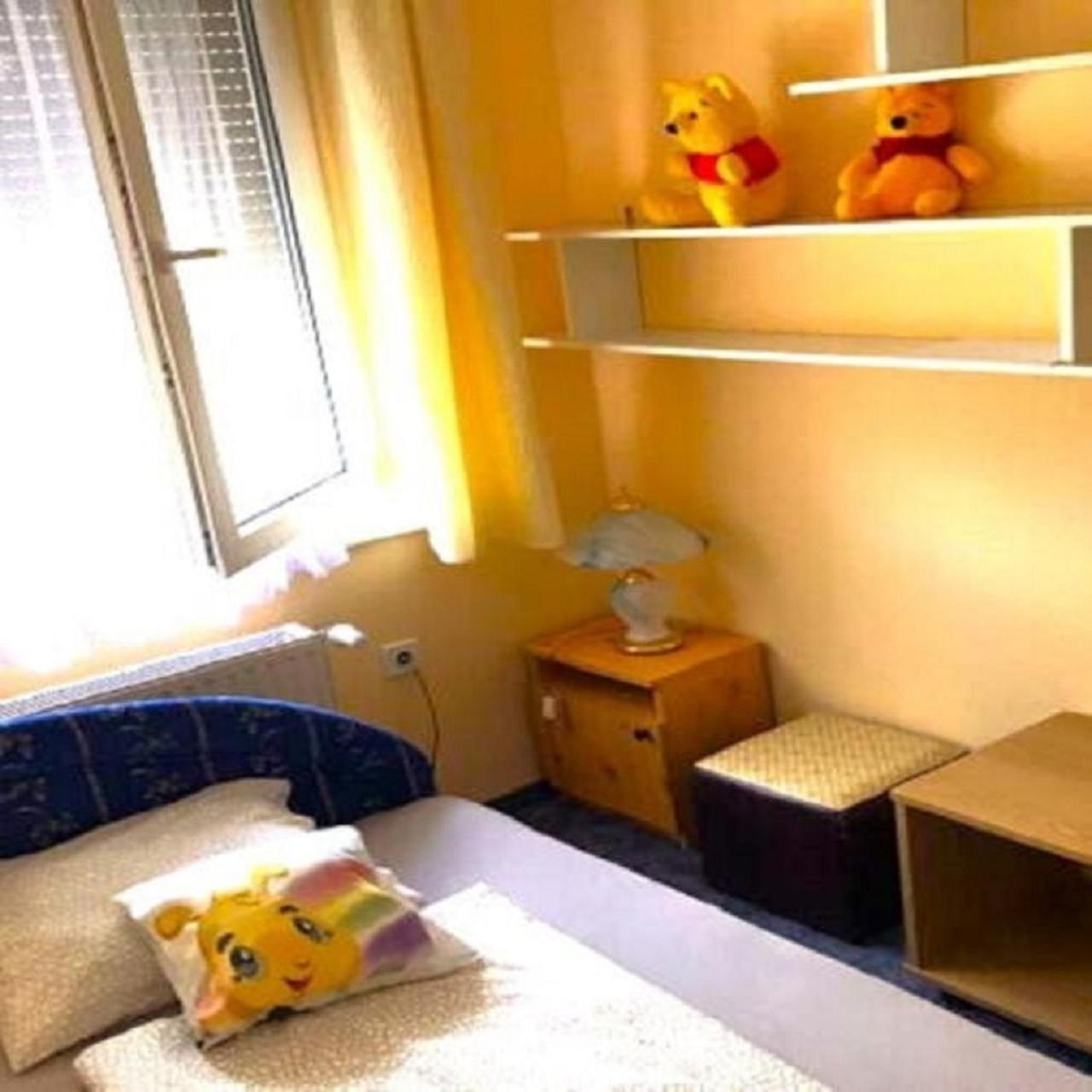Sziszi Nyaralohaz Appartement Balatonszarszo Buitenkant foto